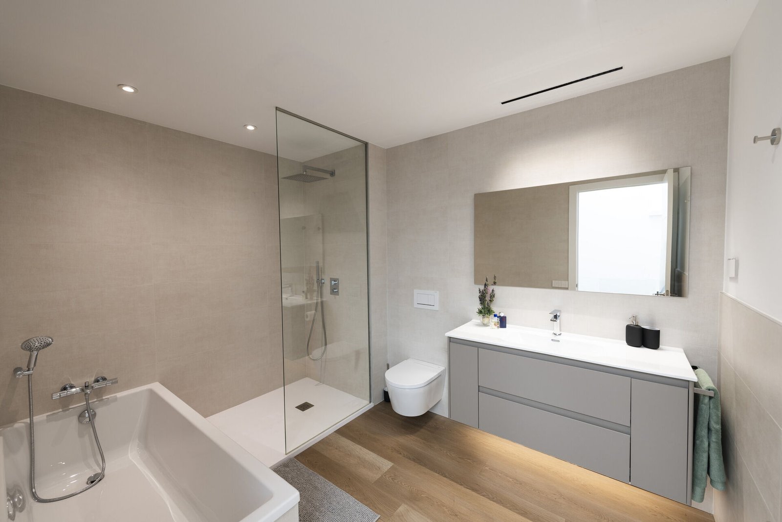 Contemporary bathroom with walk-in shower